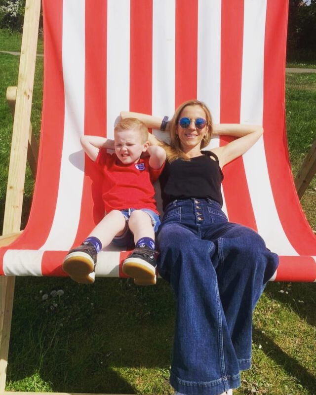 “Practice presence- embrace the place where life happens”
 Eckhart Tolle

#nephewauntietime #summerdays☀️ 

Join me for class this week if you can and practice practicing presence :)
 
Online Class Schedule:

Monday Slow Flow:  6.30-7.30pm

Thursday Vinyasa Flow: 6.30-7.30pm

Friday Rise and Refresh Flow: 7.30-8.15am

To book: https://kuula.tv/yoga-with-rhona

 
If you prefer you can practice in your own time with a class from my video library There’s a choice of 45 minute classes or 1 hour with options of different focuses. Have a look around: https://kuula.tv/yoga-with-rhona/library. 

As ever I look forward to seeing you in class.

Have a great week!

With love

Rhona x

https://www.yogawithrhona.com